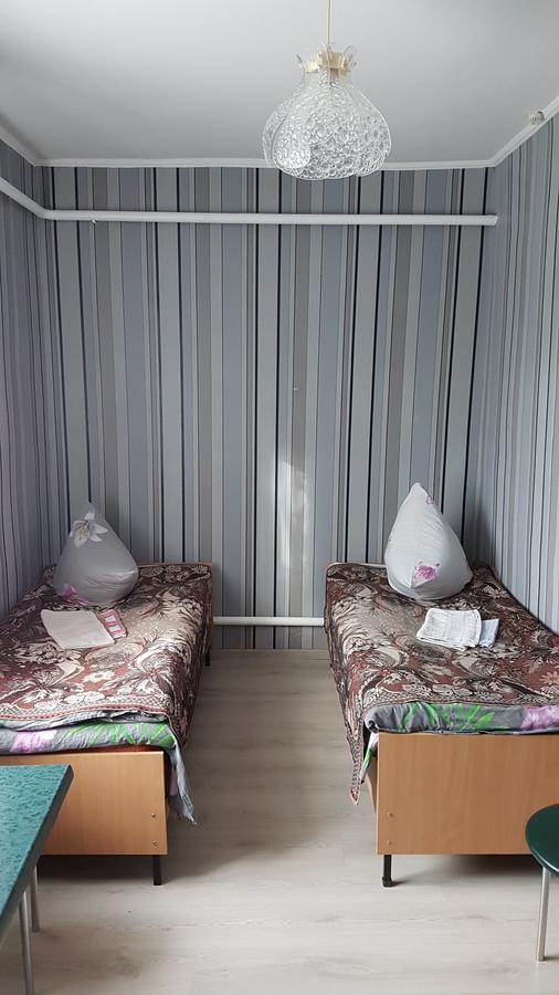 Glamour Hotel Luhyny المظهر الخارجي الصورة